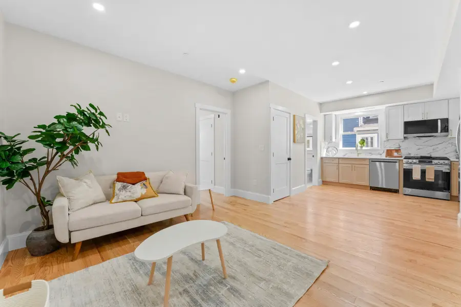194 Washington Ave #2, Winthrop, MA 02152 - #2