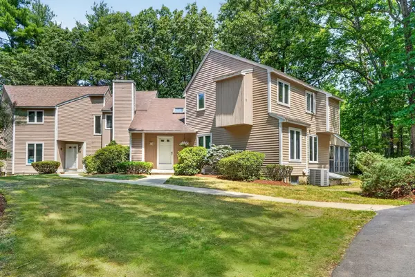 8 Pilgrim Drive #A, Westford, MA 01886