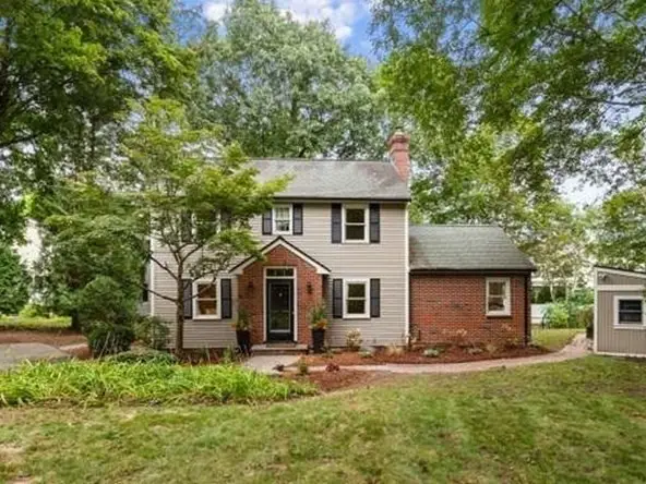 282 Lowell Street, Lexington, MA 02420 - #2