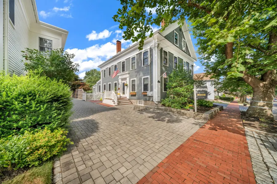 18 Broad St, Newburyport, MA 01950 - #2