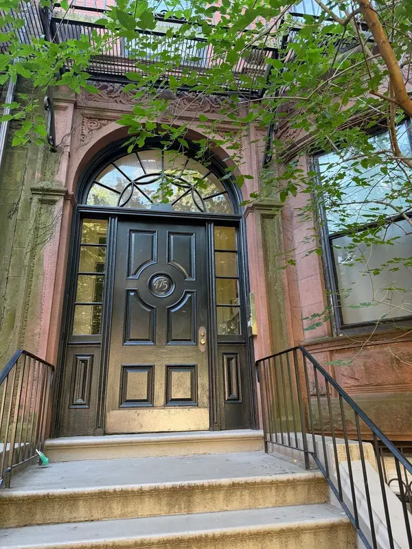 475 Beacon St, Boston, MA 02115