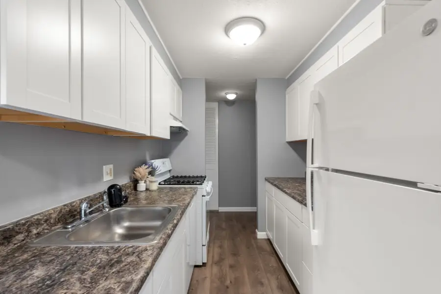 64 Shrewsbury Green Dr #E, Shrewsbury, MA 01545 - #3