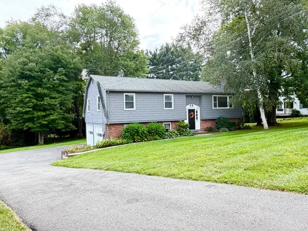 79 Porter Rd, East Longmeadow, MA 01028