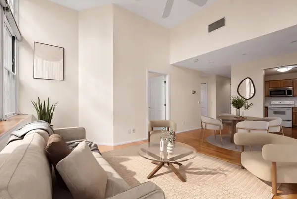 51 Pettee #34, Newton, MA 02464