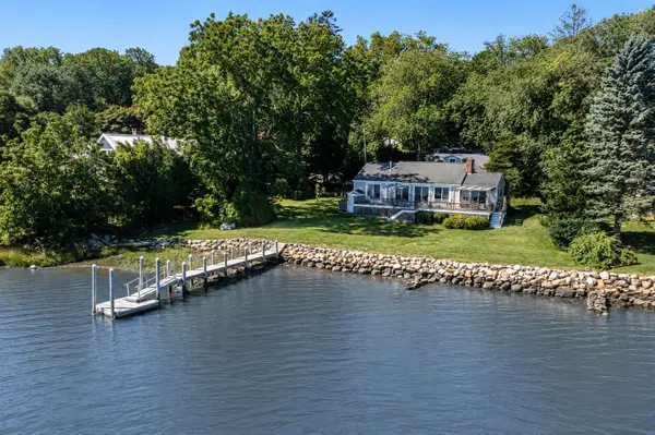 1380H Drift Road, Westport, MA 02790