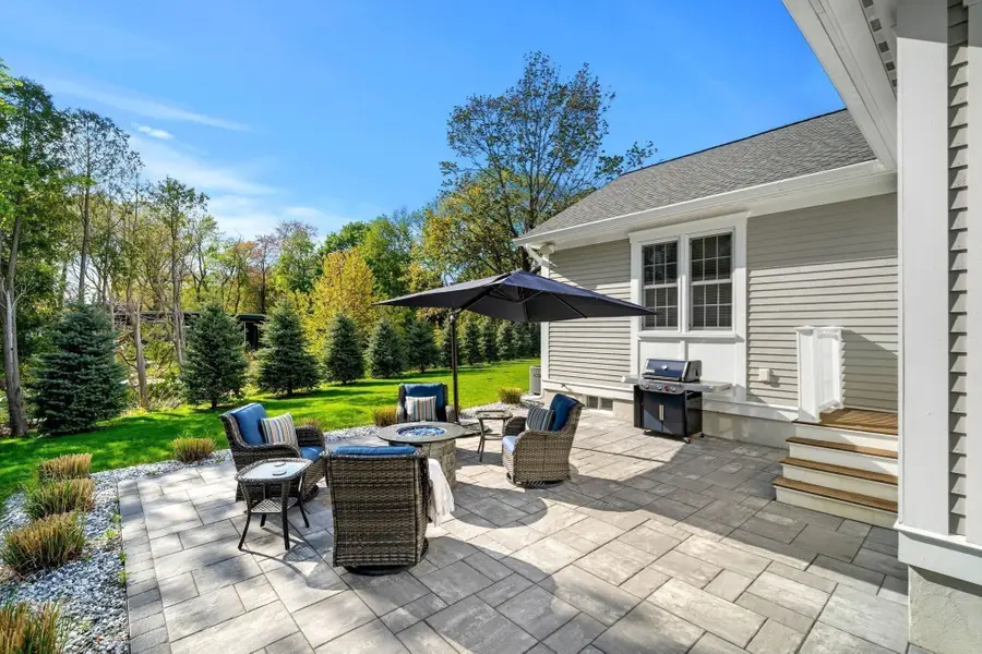 275 S Main St, Andover, MA 01810 - #3