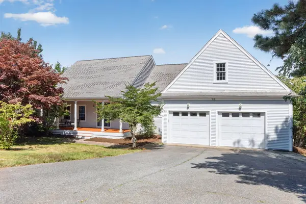 82 Nottingham Dr, Yarmouth, MA 02632