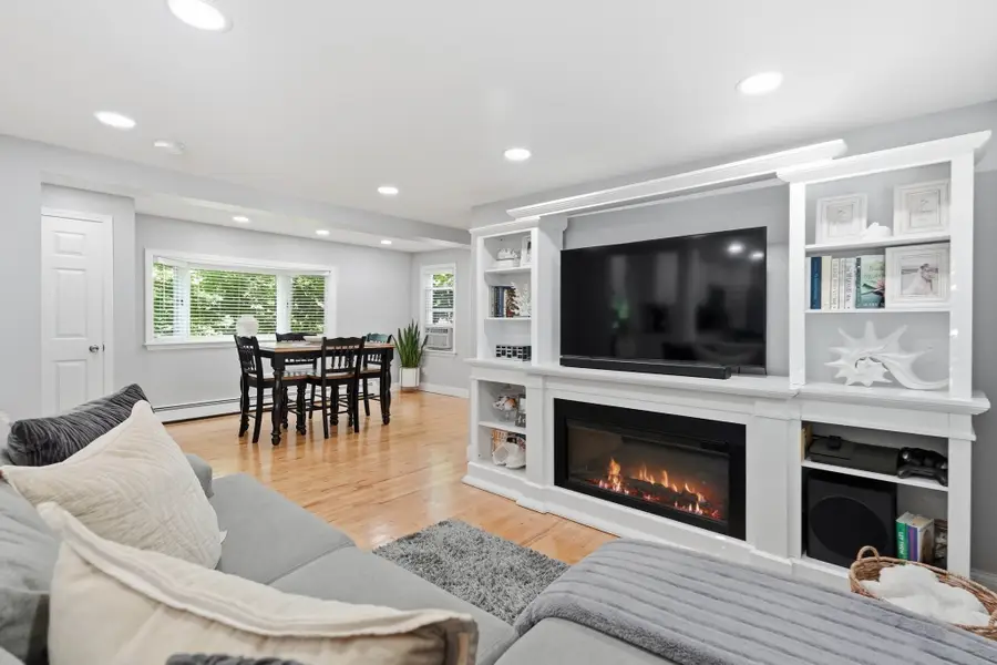 37 Westford Street, Saugus, MA 01906 - #3