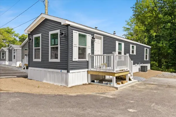 1540 Broadway #19, Raynham, MA 02767