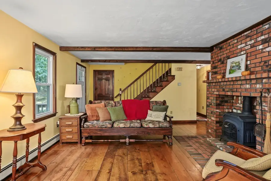 8 Fales Road, Plainville, MA 02762 - #2