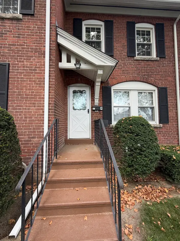 4 Prospect Heights #4, Milford, MA 01757
