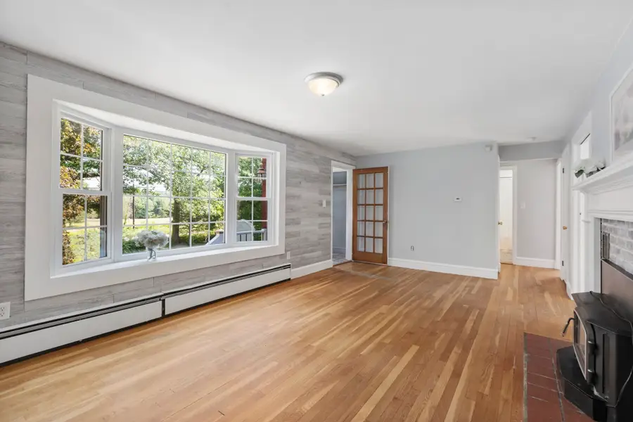 164 Ridge Street, Millis, MA 02054 - #3