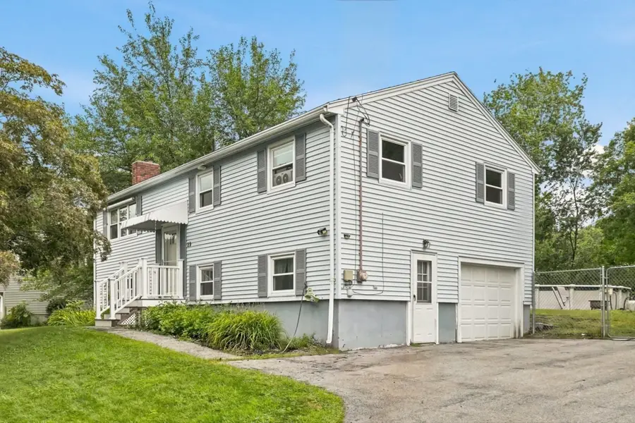 22 Woodbury St, Salem, NH 03079 - #3