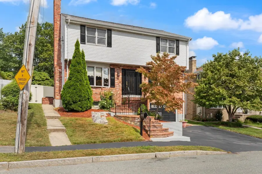 8 Short St, Medford, MA 02155 - #2