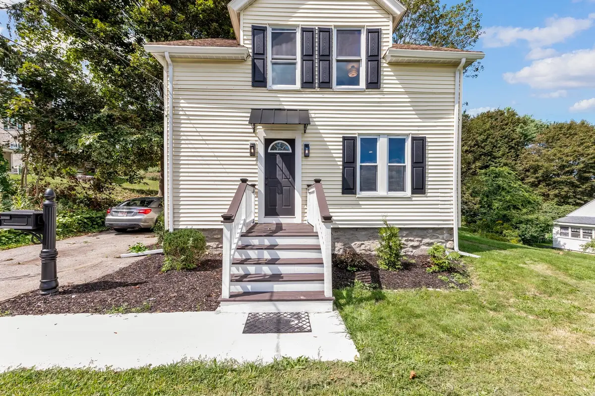 36 Central St, Auburn, MA 01501 - #1