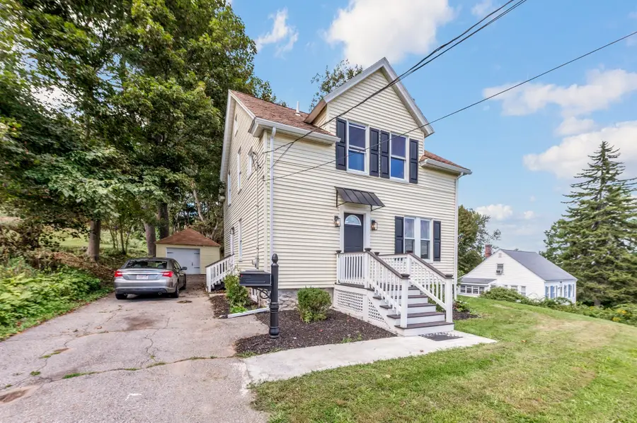 36 Central St, Auburn, MA 01501 - #3