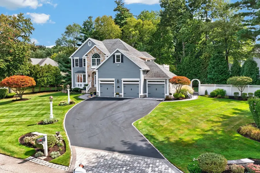 21 Somerset Dr, Andover, MA 01810 - #2