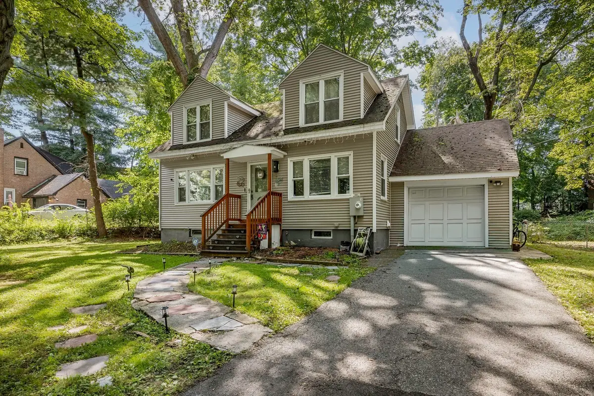 1100 Roosevelt Ave, Springfield, MA 01109 - #1