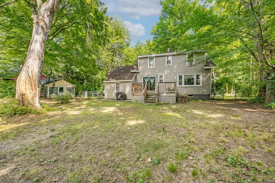 1100 Roosevelt Ave, Springfield, MA 01109 - #3