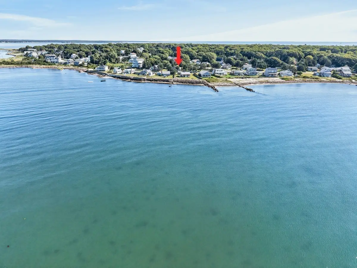 27 Alder St, Fairhaven, MA 02719 - #1