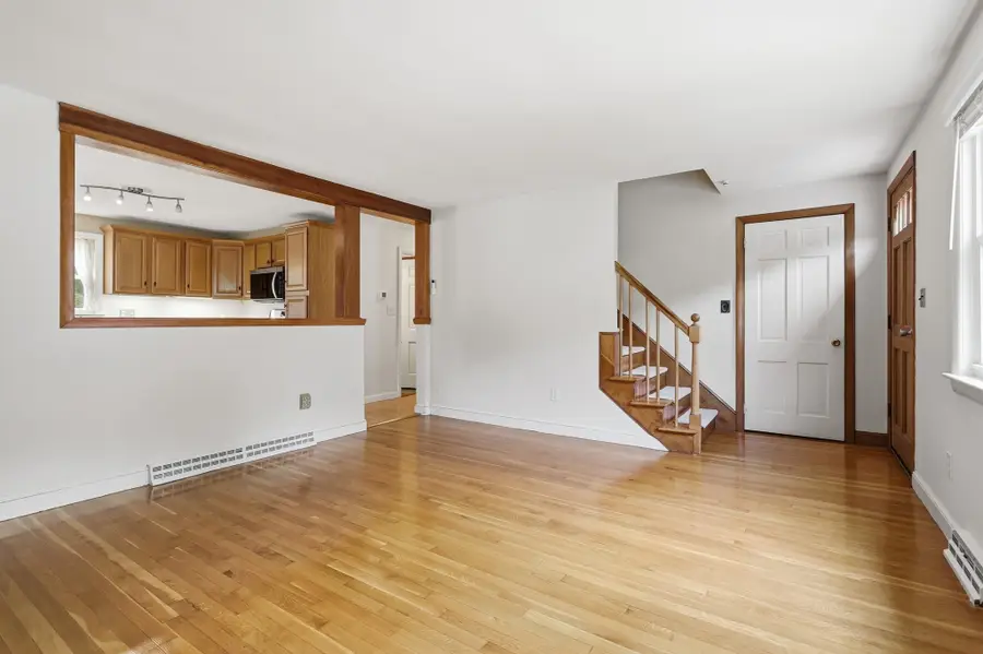 18 Jonathan, Ayer, MA 01432 - #3