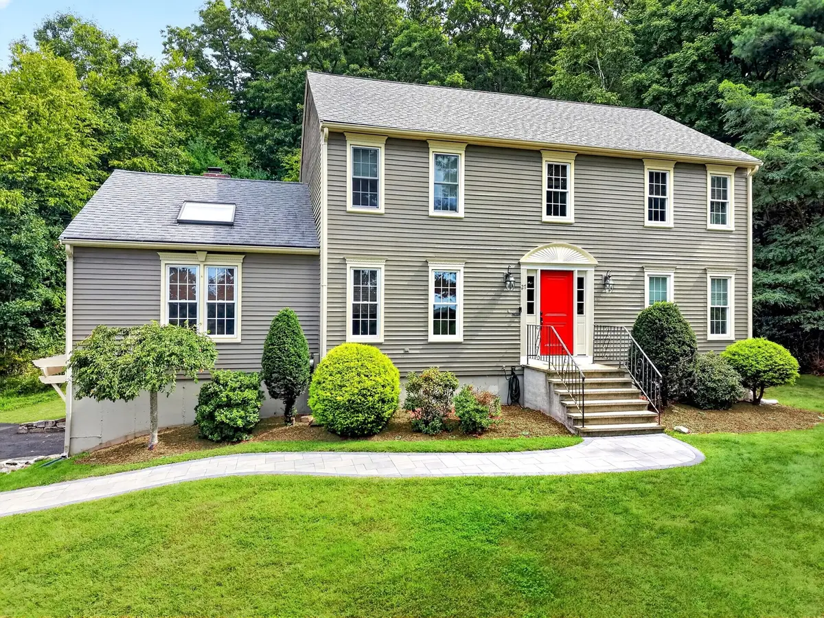 27 Field Pond Rd, Milford, MA 01757 - #1