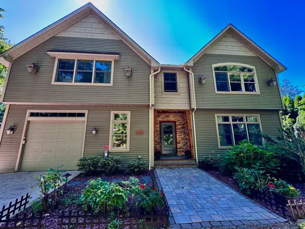 20 Bungalow Point, Wilbraham, MA 01095