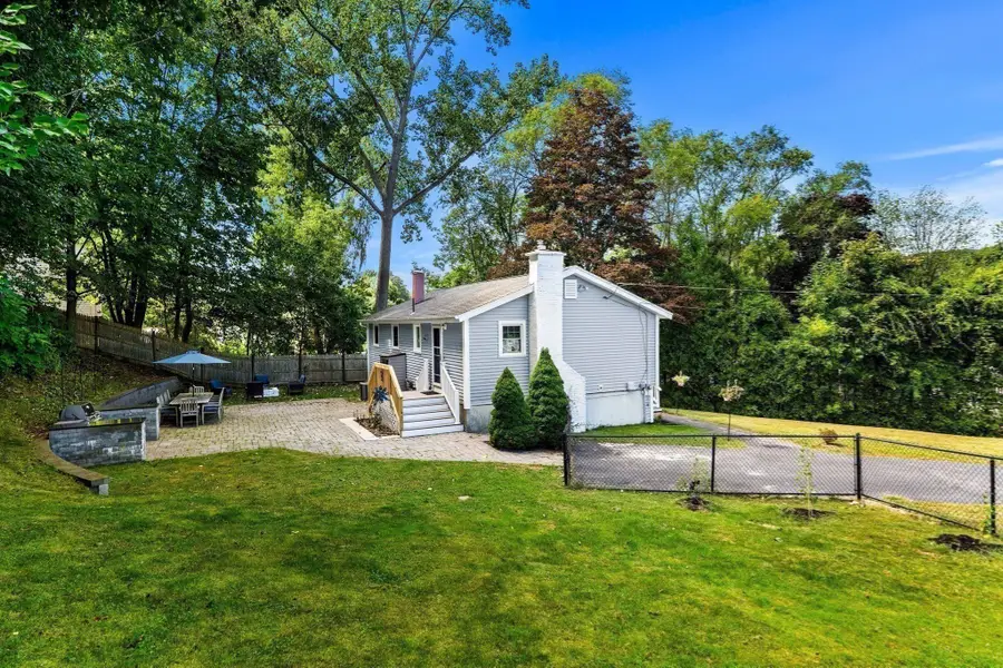15 Sharyn Circle, Lowell, MA 01852 - #2