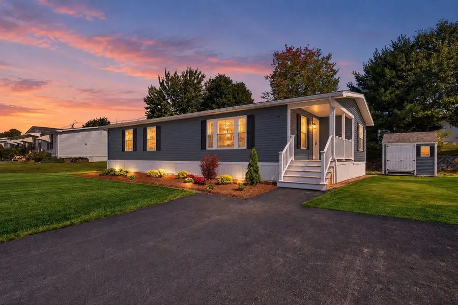 14 Amber Way, Raynham, MA 02767 - #2