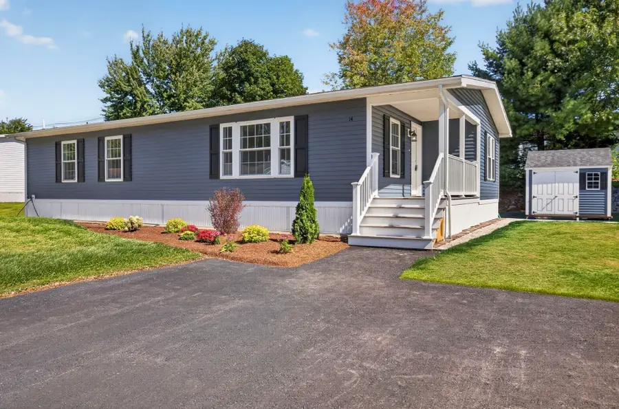 14 Amber Way, Raynham, MA 02767 - #3