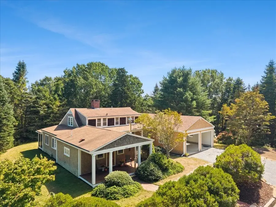431 Moraine St, Marshfield, MA 02050 - #3