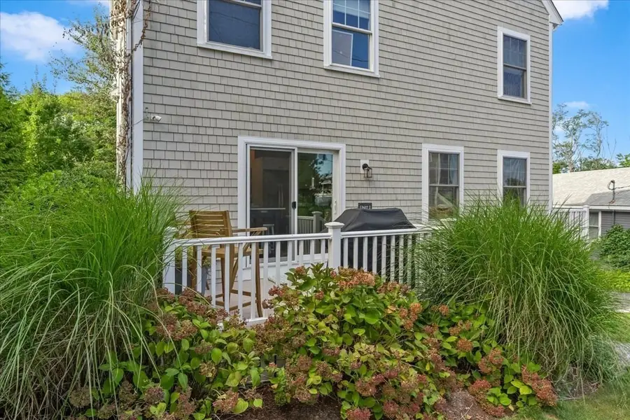 11 Rockland Circle #1, Hull, MA 02045 - #3