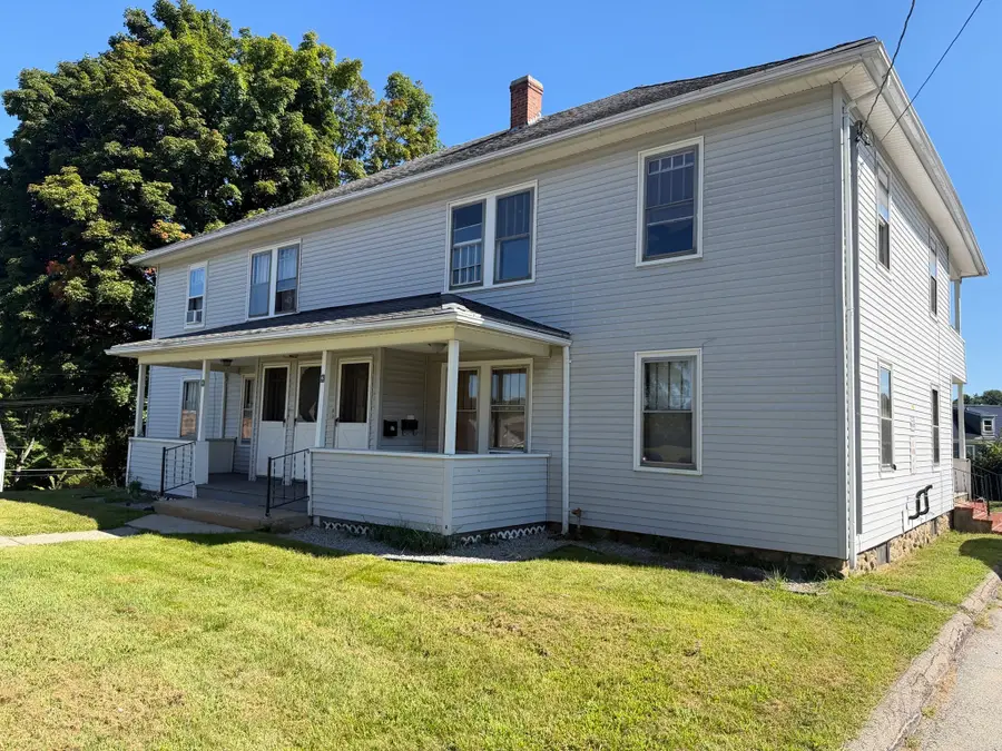 2 Hill St, Southbridge, MA 01550 - #2
