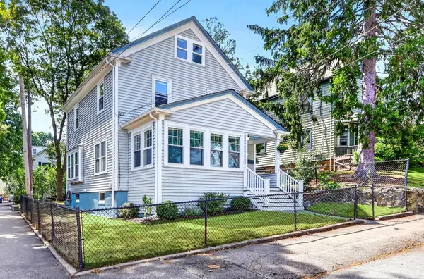 31 Greenhood St, Dedham, MA 02026