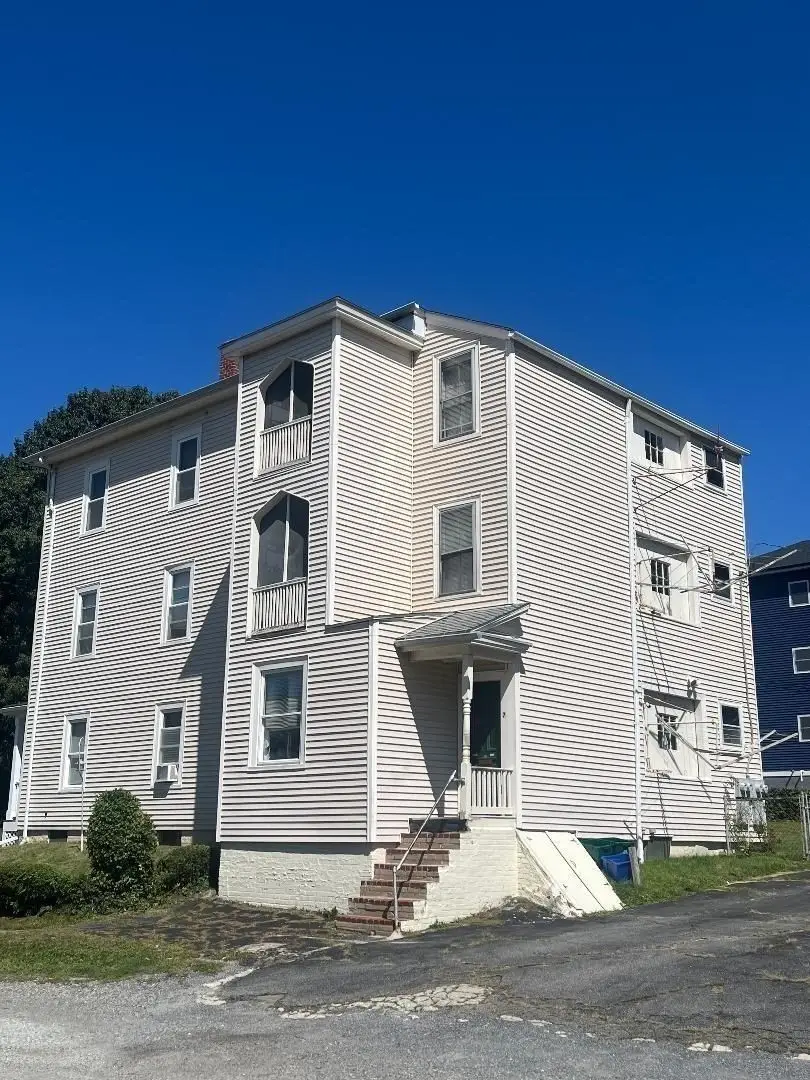 7 Maxwell St, Worcester, MA 01607 - #3