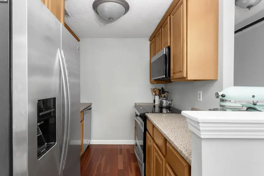 802 Franklin Crossing #802, Franklin, MA 02038 - #2