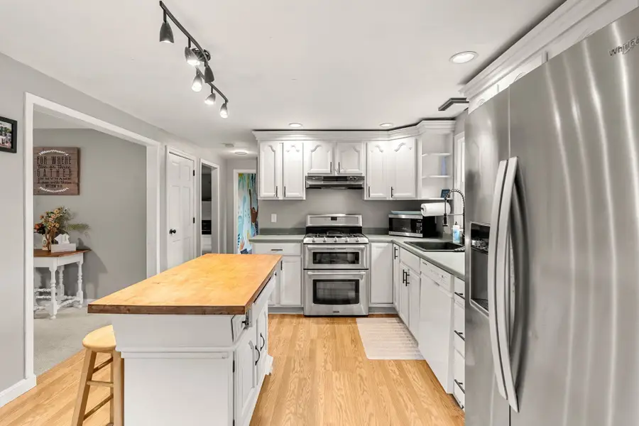 71 Mason, Townsend, MA 01474 - #3