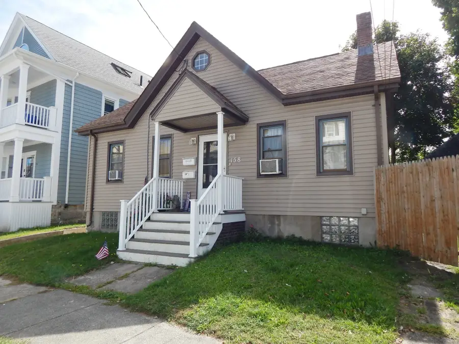 158 Adams St, New Bedford, MA 02746 - #2