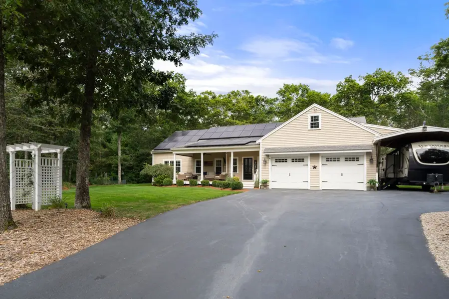 29 Pimlico Pond Rd, Mashpee, MA 02649 - #3