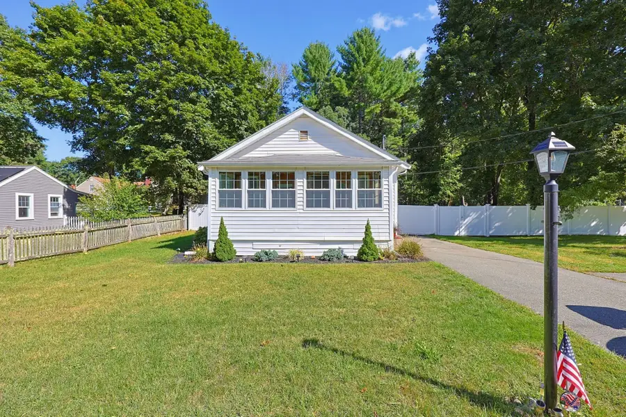 300 Cocasset St, Foxboro, MA 02035 - #2