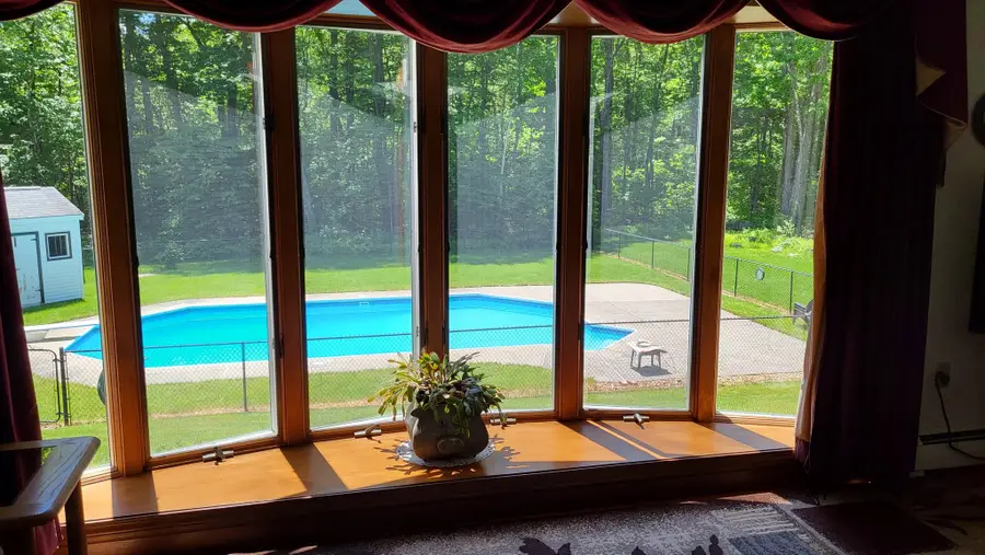 385 E County Rd, Rutland, MA 01543 - #3