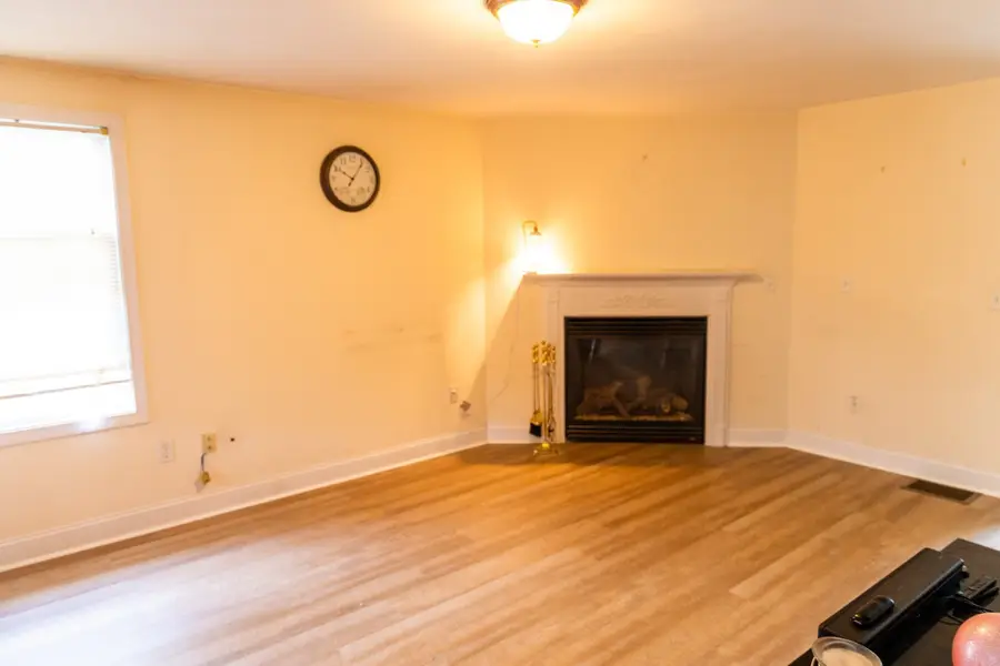 10 Arch Place, Haverhill, MA 01832 - #3