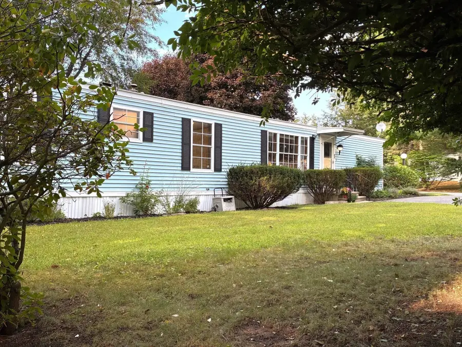 8A Lisa Cir., Merrimac, MA 01860 - #2