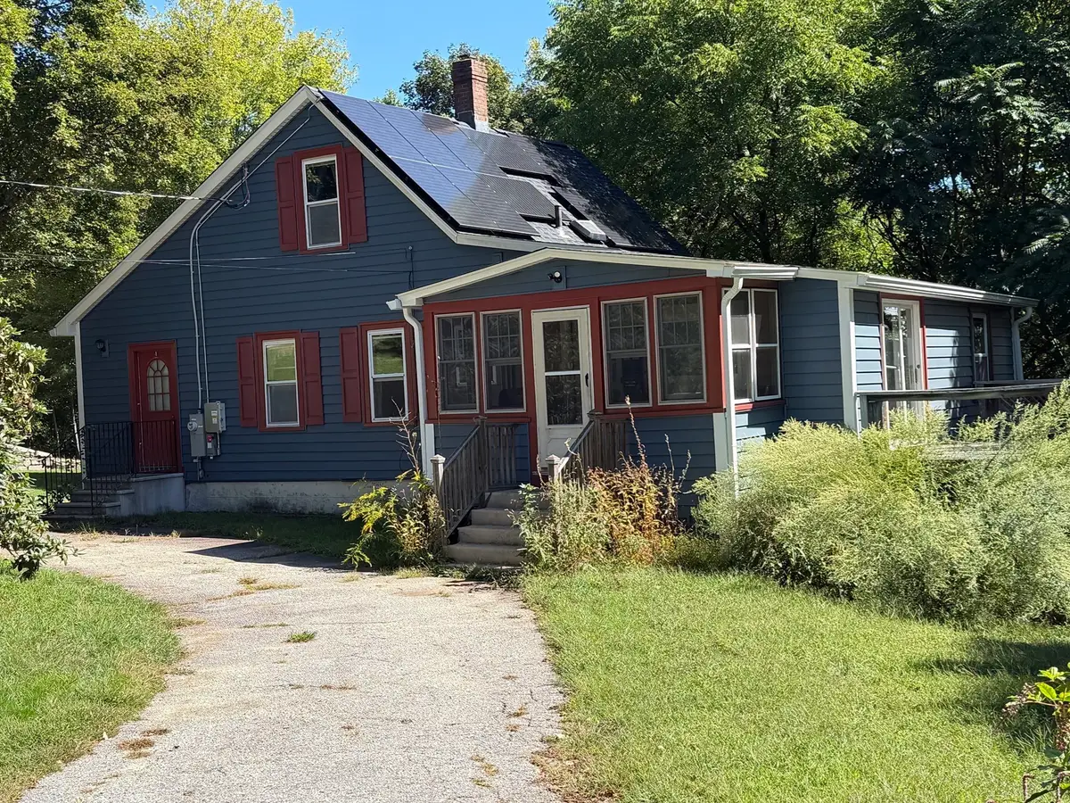 15 Warsaw Avenue, Dudley, MA 01571 - #1