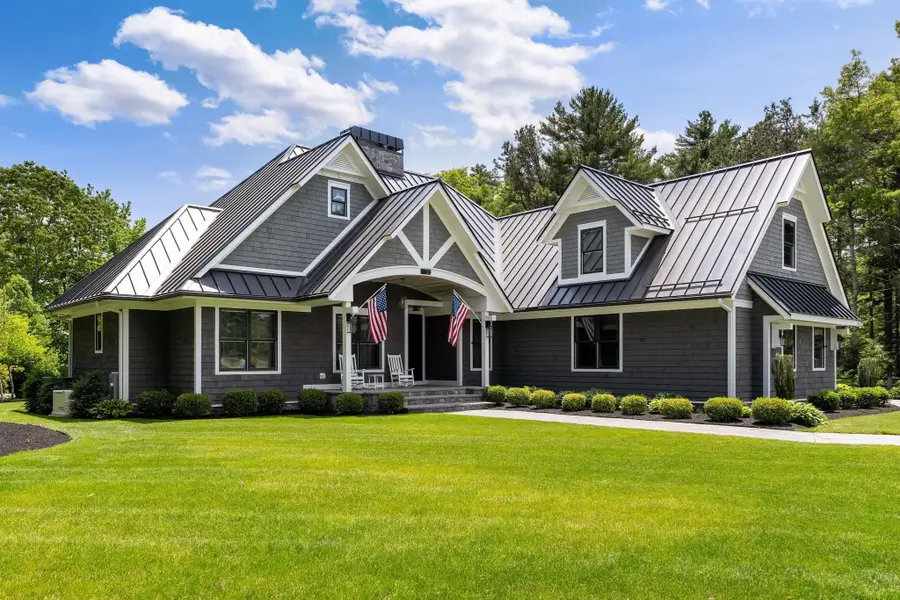 28 S Main, Carver, MA 02330 - #3