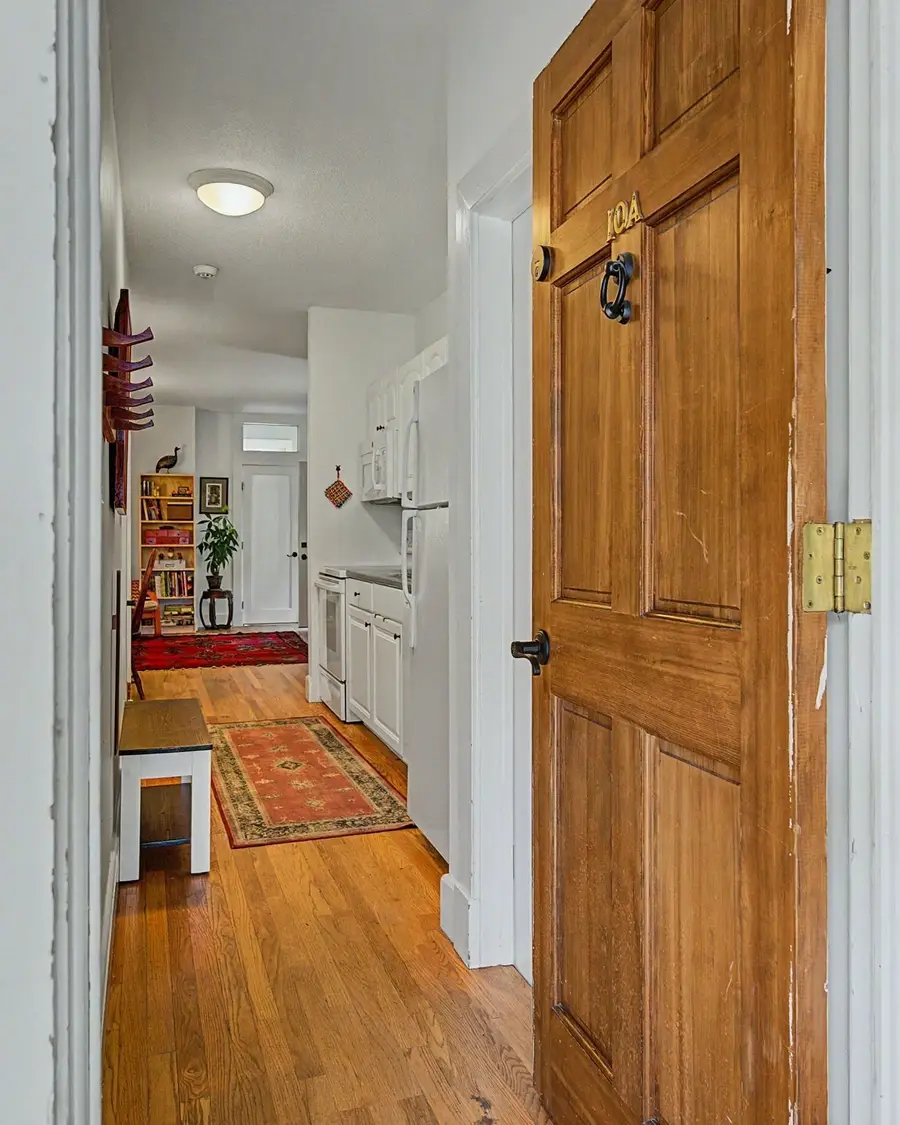 10 A Graves Ave #A, Northampton, MA 01060 - #3