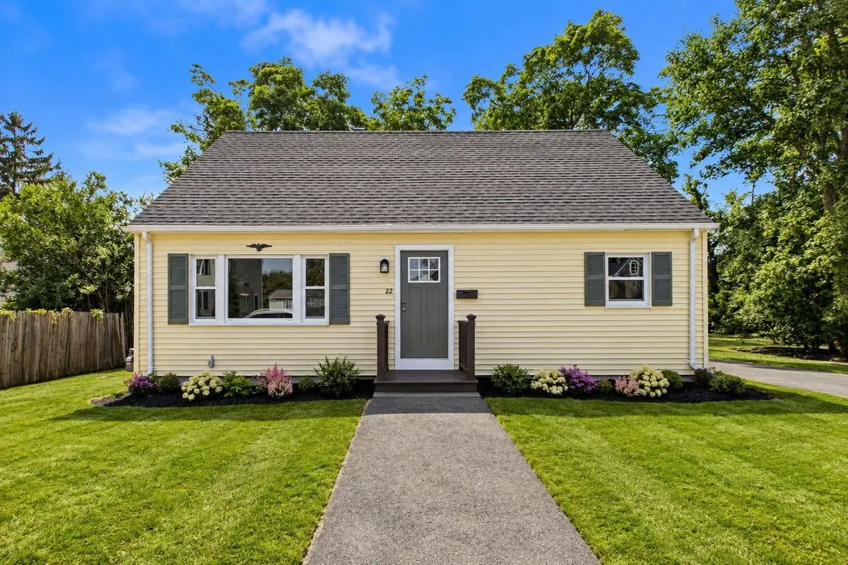 22 Myrtle Ave, Acushnet, MA 02743 - #1