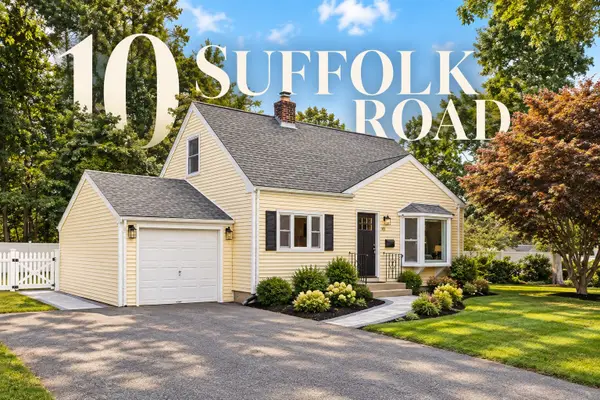 10 Suffolk Rd, Sharon, MA 02067