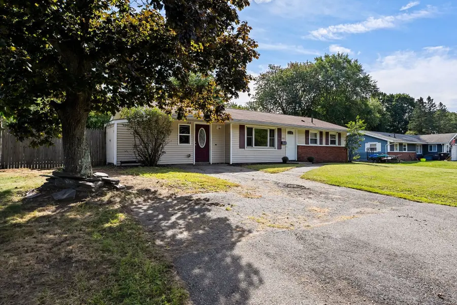 131 Elsie Rd, Brockton, MA 02032 - #3
