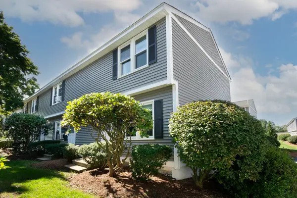 1221 Pawtucket Blvd #93, Lowell, MA 01854